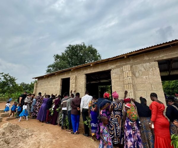 FE255E83-8135-45C9-9CF2-5C8678C97AEF_1_102_a